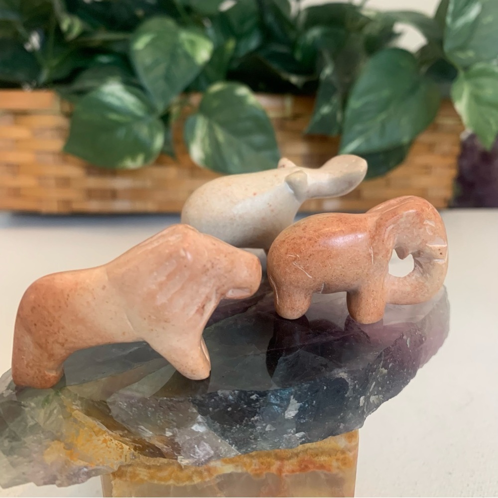 3 Mini Soapstone Carved Wild Animals Zoo Safari Animal Carvings Hippo Lion Trio